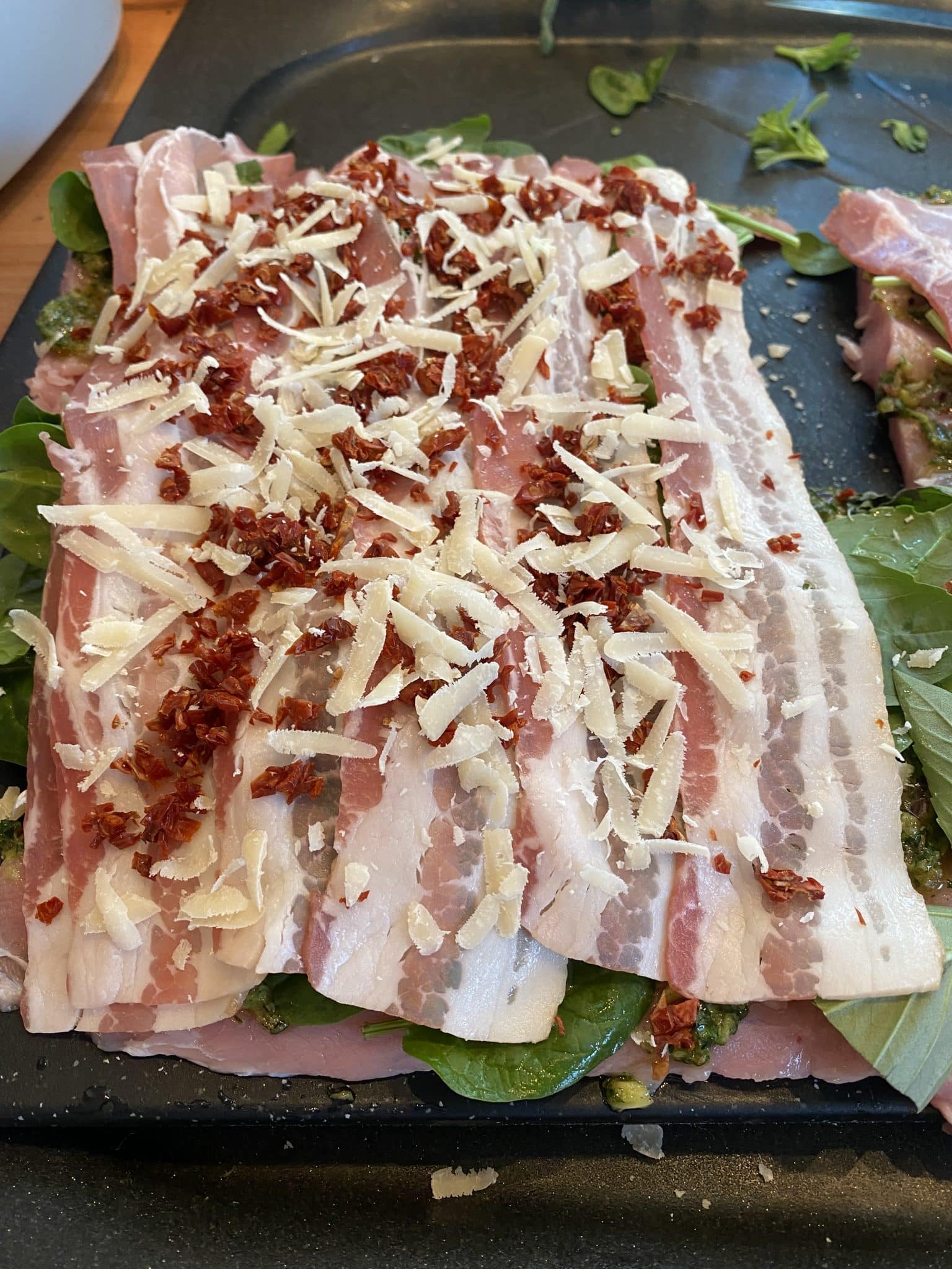 Gefüllter Kalbsrücken | Original Kamado Rezept | MONOLITH Gefüllter Kalbsrücken | Original Kamado Rezept | MONOLITH