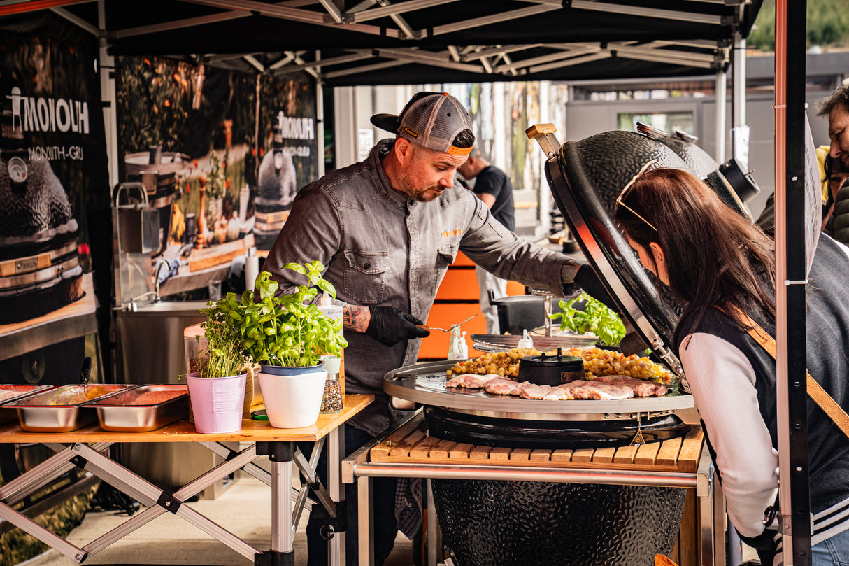Keramischer Grillkurs by MONOLITH | Niesmann Caravaning - Polch