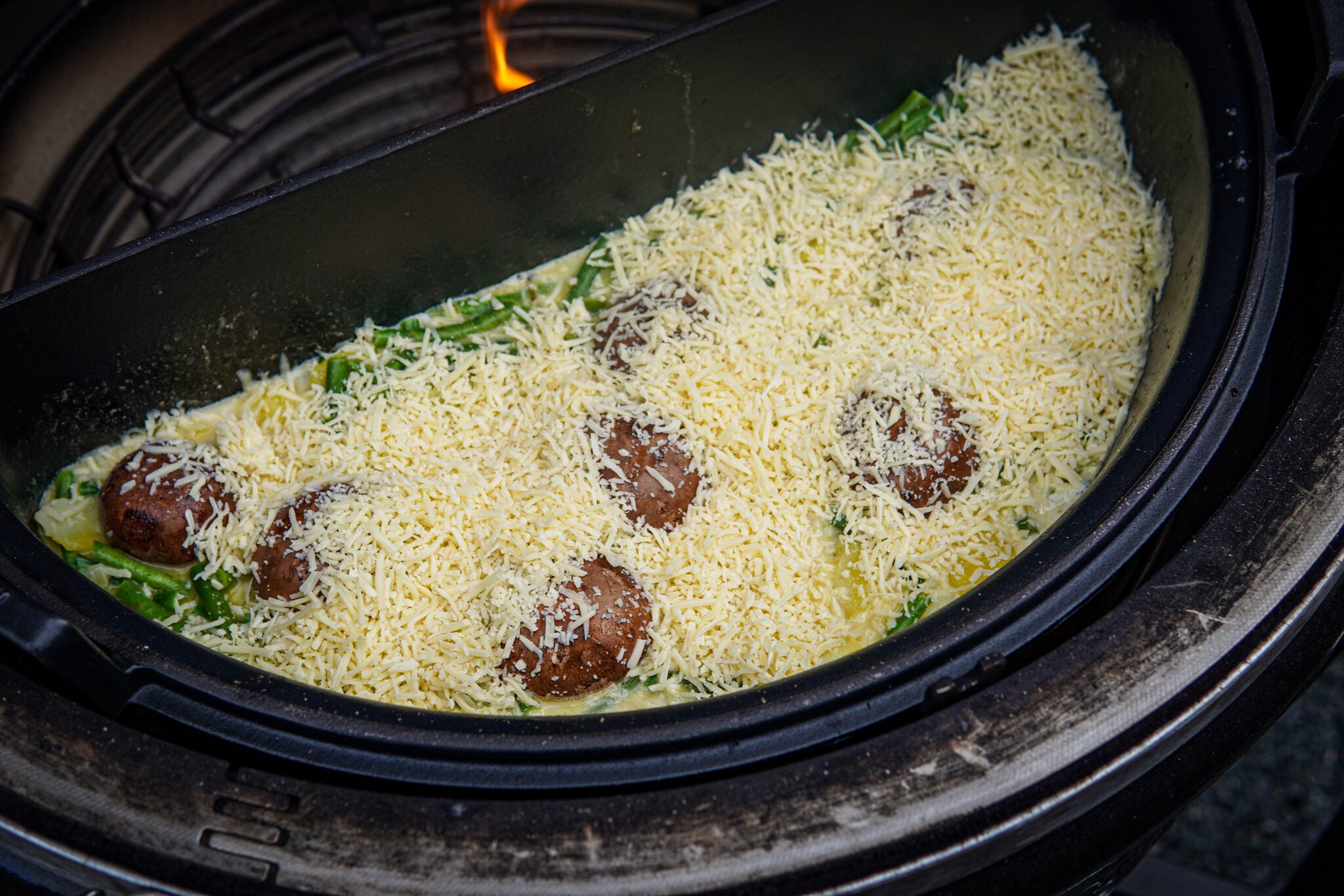 Kartoffel-Champignon-Bohnen-Auflauf | Original Kamado Rezept | MONOLITH